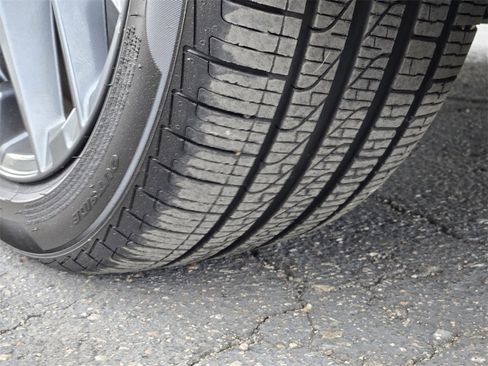 Certified 2025 BMW 330i xDrive Sedan w/ M Sport Package image 12