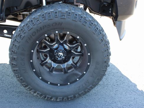 Used 2020 Ford F350 Limited image 26