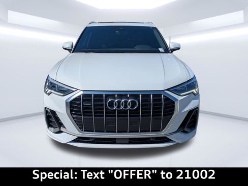 Certified 2022 Audi Q3 2.0T Premium Plus w/ Premium Plus Package image 9