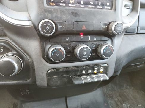 Used 2019 RAM 1500 Big Horn image 16