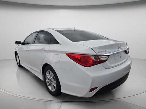 Used 2014 Hyundai Sonata GLS w/ Popular Equipment Group 2 image 3