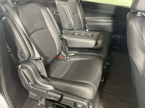Used 2026 Honda Odyssey EX-L image 12