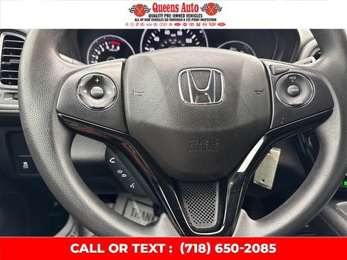 Used 2022 Honda HR-V LX image 19