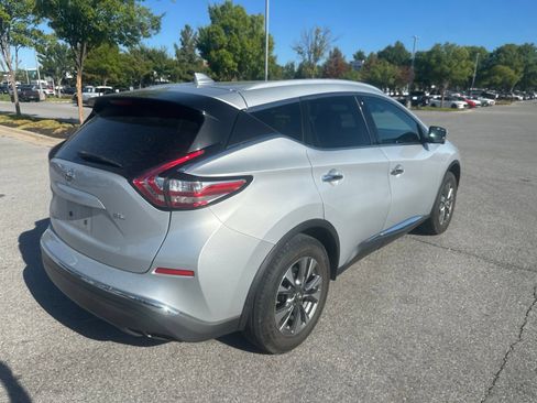 Used 2017 Nissan Murano SL FWD image 5