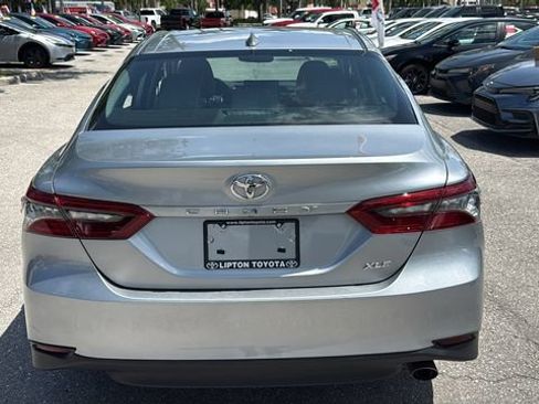 Used 2023 Toyota Camry XLE FWD image 6