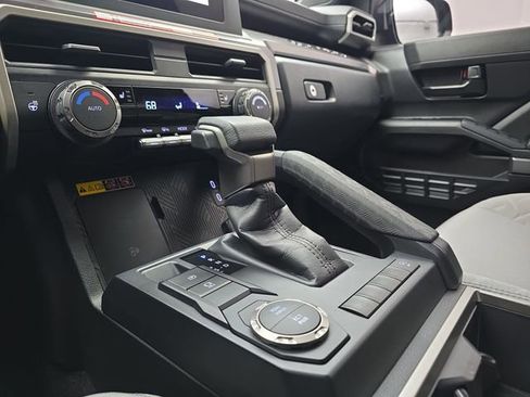 Used 2025 Toyota Tacoma SR5 RWD image 36