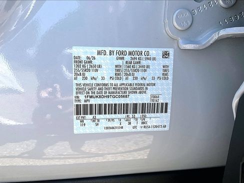 New 2026 Ford Explorer Active w/ Active Comfort Package AWD/4WD image 9