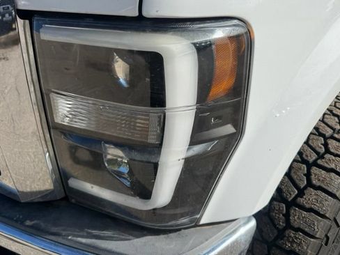 Used 2009 Ford F250 Lariat AWD/4WD image 9