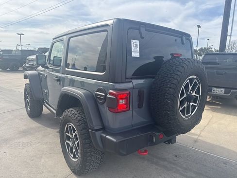 Used 2024 Jeep Wrangler Rubicon w/ Convenience Group image 25