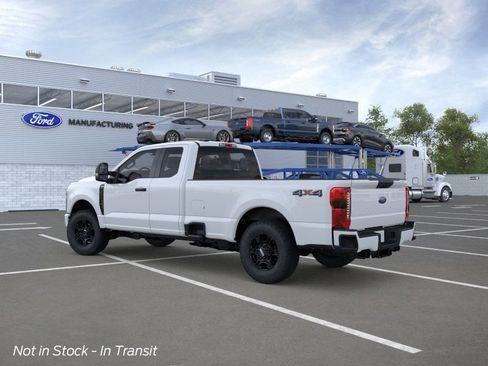 New 2026 Ford F250 4x4 SuperCab Super Duty image 4