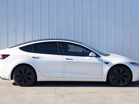 Used 2024 Tesla Model 3 Long Range image 57