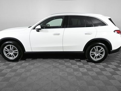 New 2025 Mercedes-Benz GLC 300 4MATIC image 3