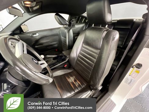 Used 2006 Ford Mustang GT Premium image 22