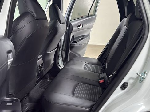 Certified 2024 Toyota Corolla Cross XSE w/ Convenience Package image 15