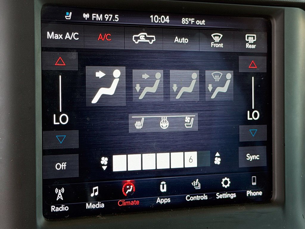 Used 2020 RAM 1500 Laramie AWD/4WD image 29