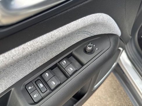 Used 2022 Jeep Compass Latitude w/ Convenience Group image 8