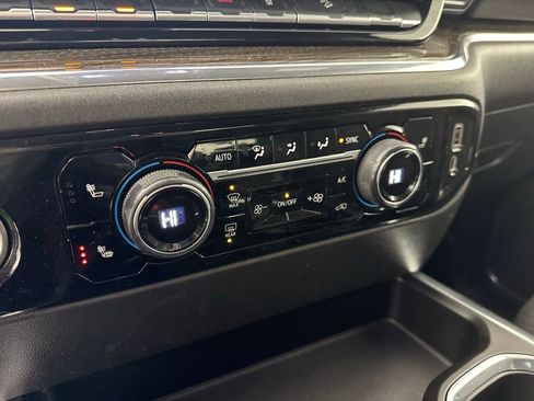 Used 2023 Chevrolet Silverado 1500 LT Trail Boss w/ Protection Package image 17