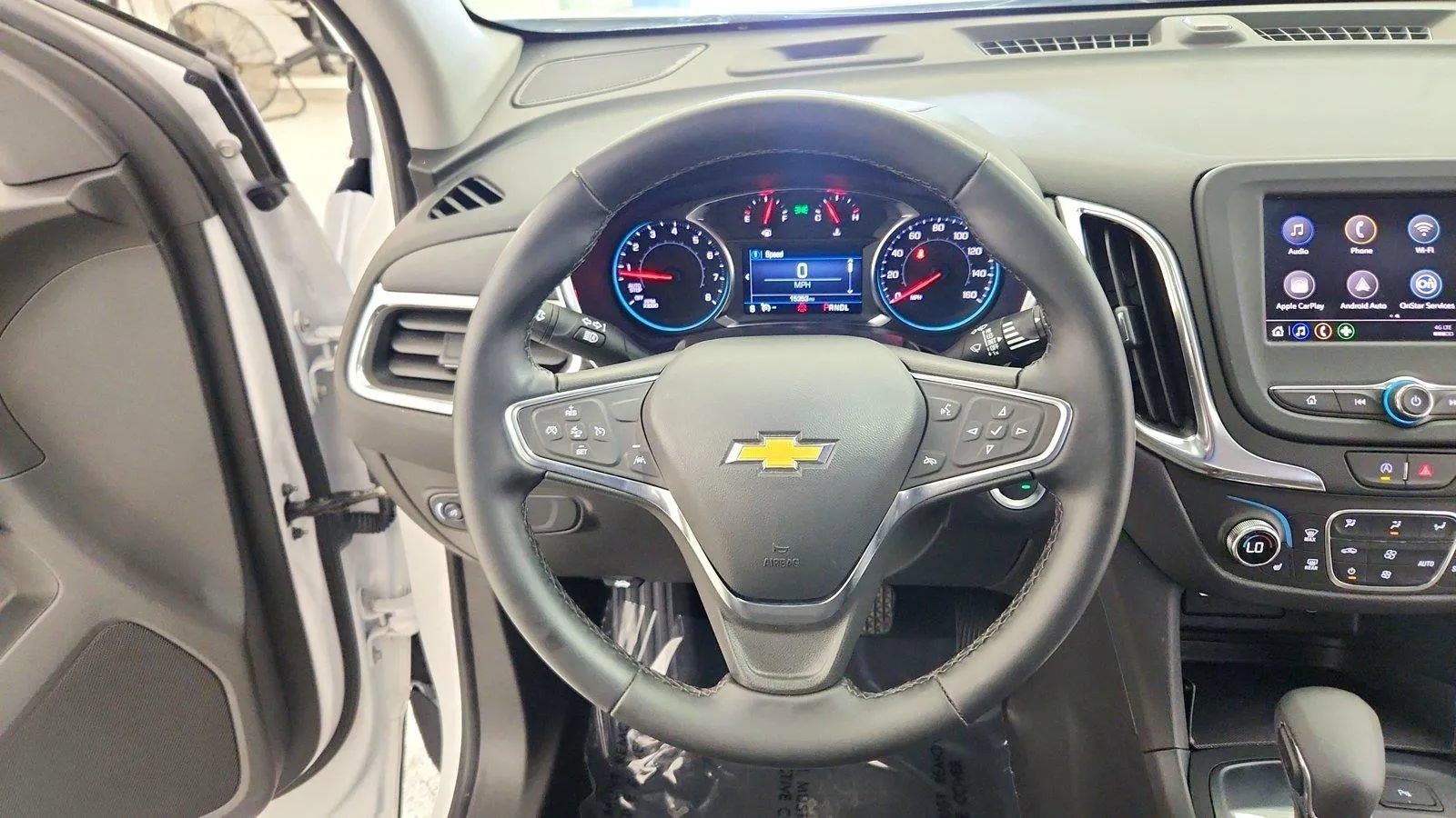 Used 2024 Chevrolet Equinox LT w/ LPO, Cargo Package FWD image 25