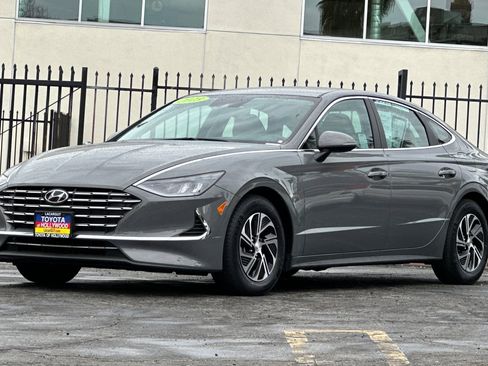 Used 2023 Hyundai Sonata Blue image 8