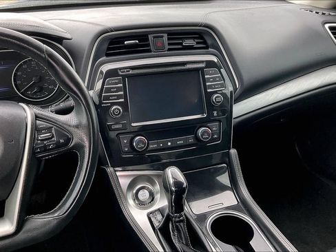 Used 2017 Nissan Maxima 3.5 SV FWD image 9