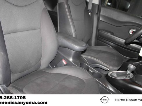 Used 2015 Kia Soul FWD image 6