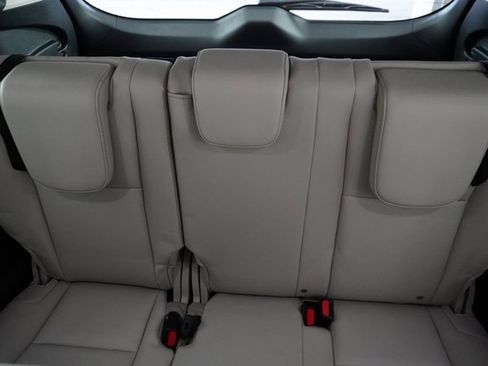 New 2025 Subaru Ascent Limited image 25