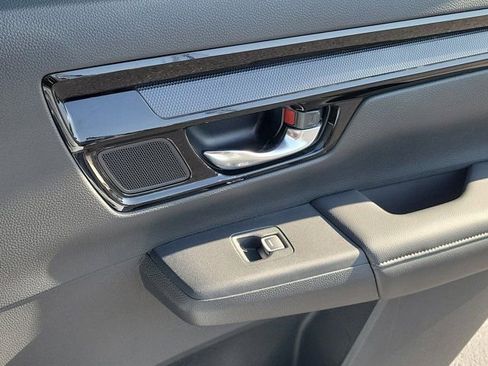 Certified 2025 Honda CR-V EX-L image 7