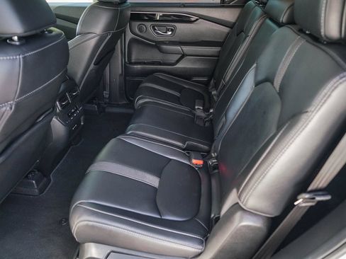 Used 2025 Honda Pilot EX-L image 20