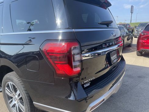 Used 2023 Ford Expedition Limited image 44