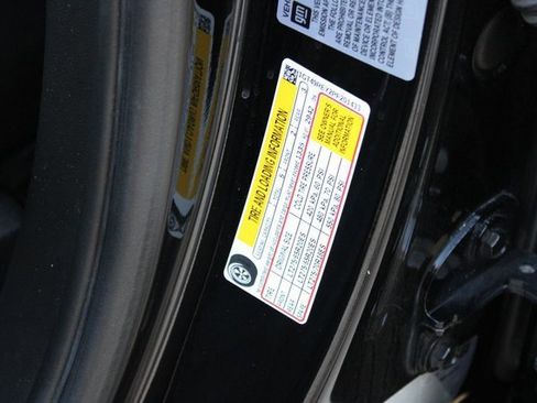 Certified 2023 GMC Sierra 2500 Denali w/ Denali Ultimate Package image 34