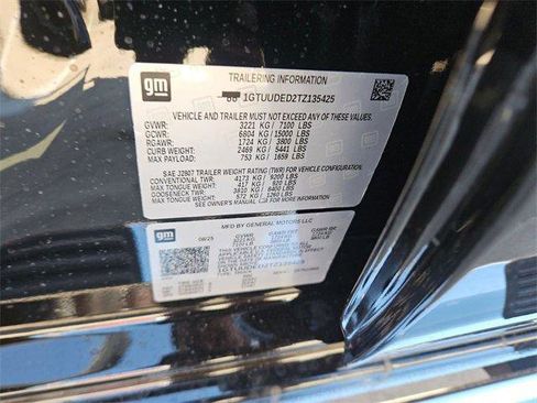 New 2026 GMC Sierra 1500 SLT image 33