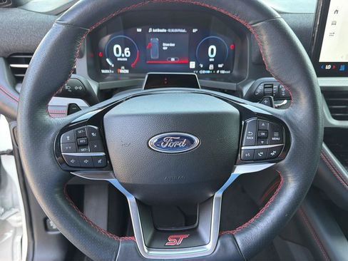 Certified 2025 Ford Explorer ST AWD/4WD image 22