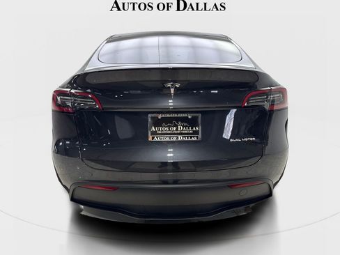 Used 2025 Tesla Model Y Long Range AWD/4WD image 7
