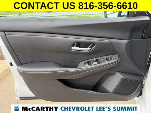Used 2025 Nissan Sentra SV FWD image 43