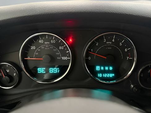 Used 2018 Jeep Wrangler Unlimited Sport S AWD/4WD image 22