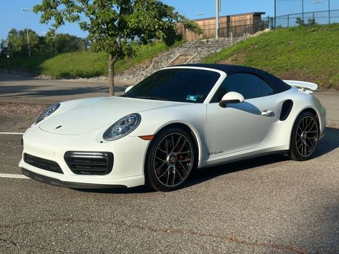 Used 2018 Porsche 911 Turbo w/ Light Design Package AWD/4WD image 4