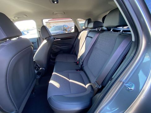 Used 2025 Kia Seltos S image 37