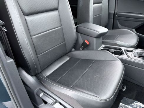 Used 2019 Volkswagen Tiguan SE image 22