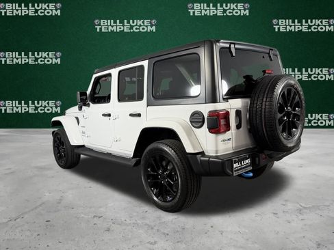 Used 2023 Jeep Wrangler Unlimited Sahara w/ Cold Weather Group image 7