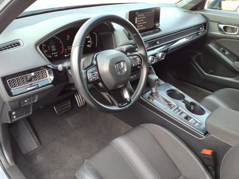 Used 2024 Honda Civic Sport image 13