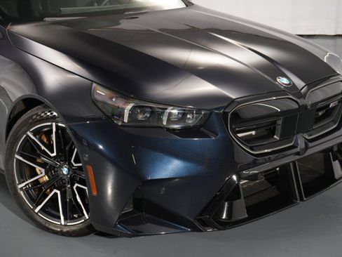 Used 2025 BMW M5 Touring w/ M Driver's Package AWD/4WD image 24
