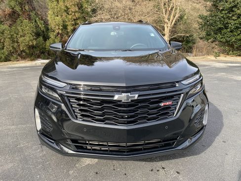 Used 2024 Chevrolet Equinox RS w/ RS Leather Package image 3