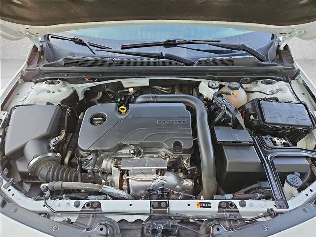 Certified 2025 Chevrolet Malibu LT FWD image 22