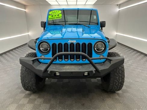 Used 2017 Jeep Wrangler Unlimited Sport w/ Quick Order Package 24S AWD/4WD image 2