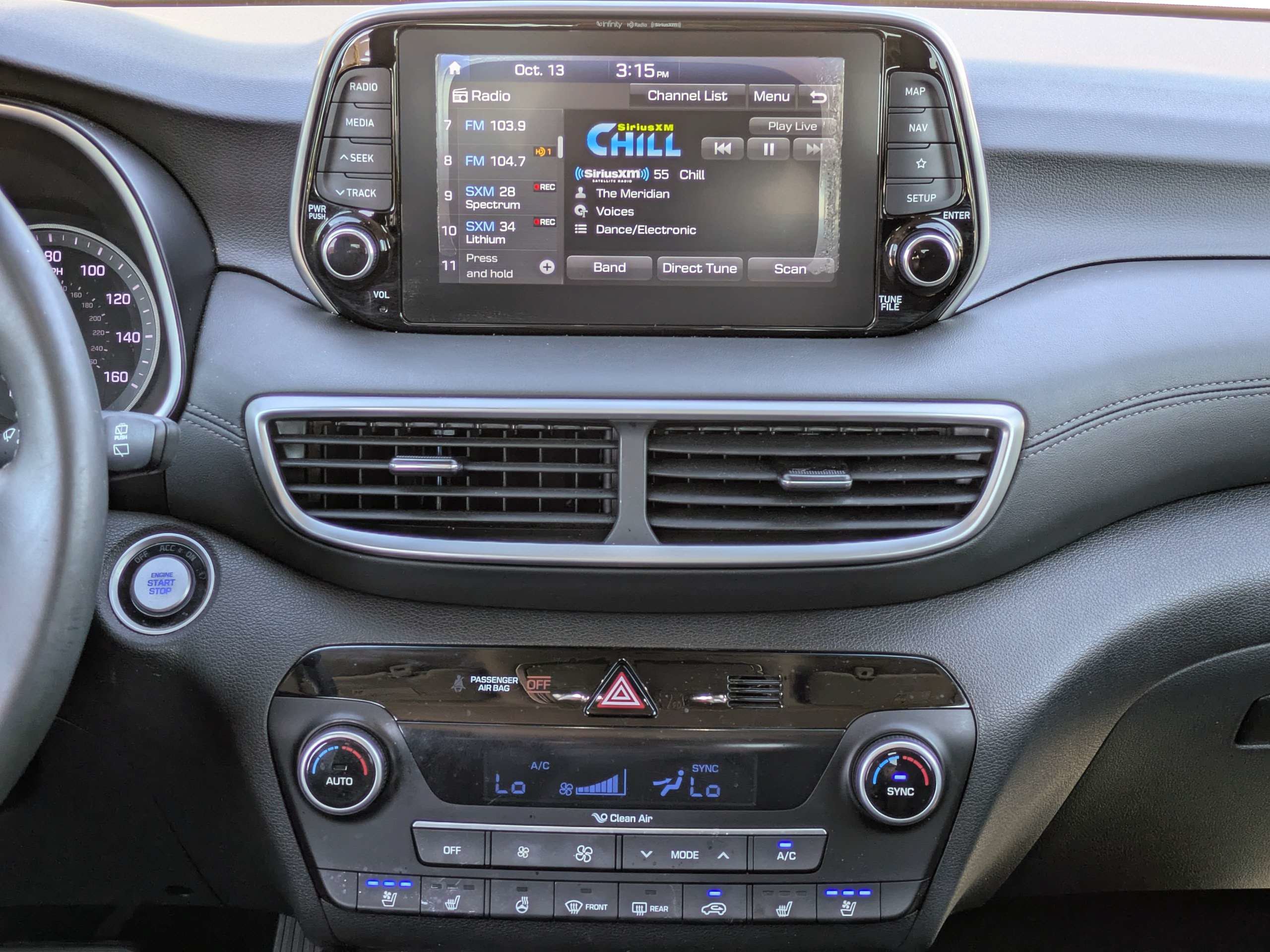 Used 2019 Hyundai Tucson Ultimate w/ Cargo Package FWD image 17