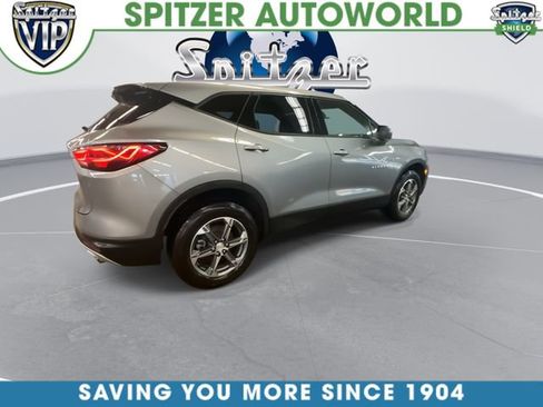 Certified 2025 Chevrolet Blazer LT AWD/4WD image 9