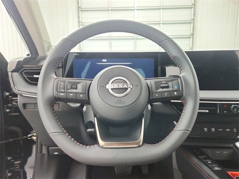 New 2025 Nissan Kicks SR image 21