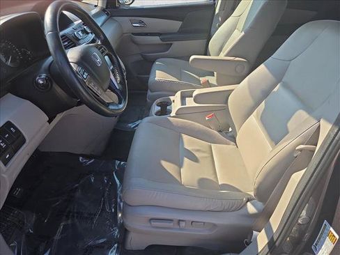 Used 2016 Honda Odyssey EX-L image 16