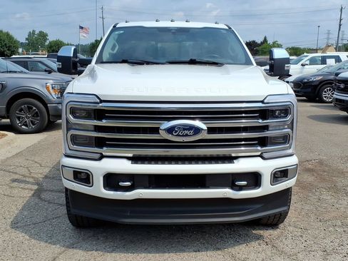 Used 2024 Ford F250 Limited w/ FX4 Off-Road Package AWD/4WD image 8