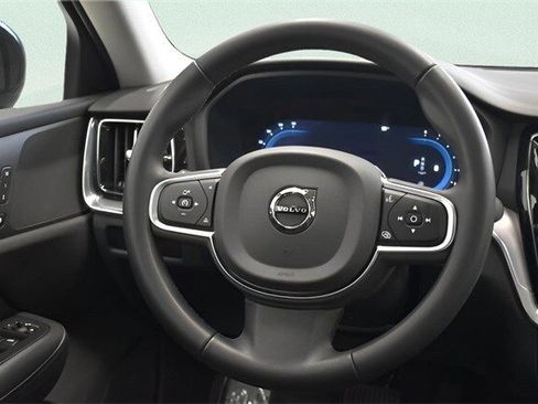 Used 2025 Volvo S60 B5 Core image 26